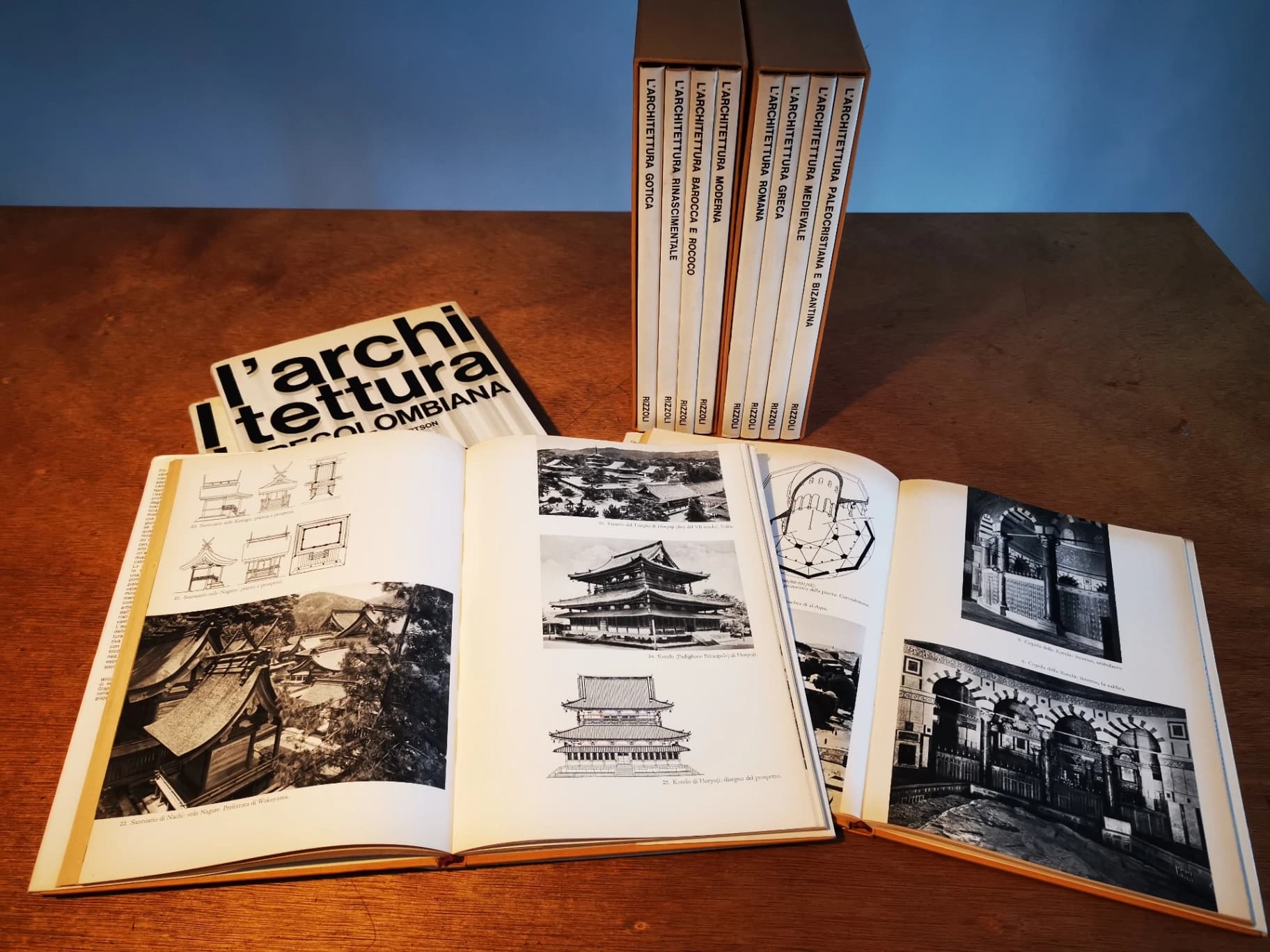 Collezione di libri sull'architettura - Foto 1